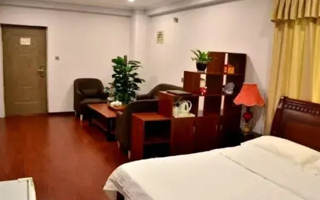 Chongqing Yuan Jian Business Hotel