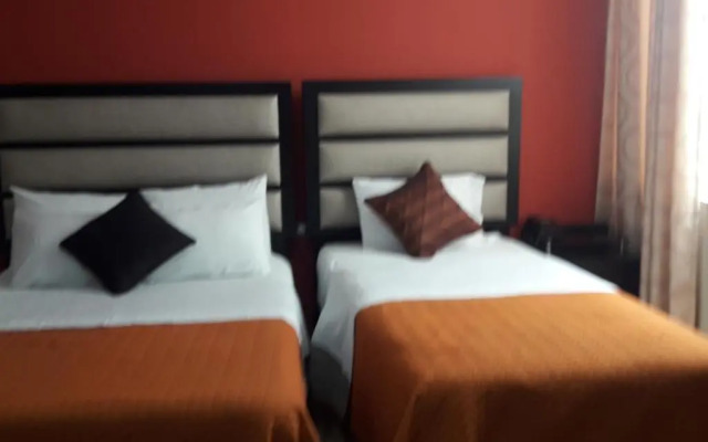 APART-HOTEL DIAMANTE 1er piso - 3 HABITACIONES - TACNA