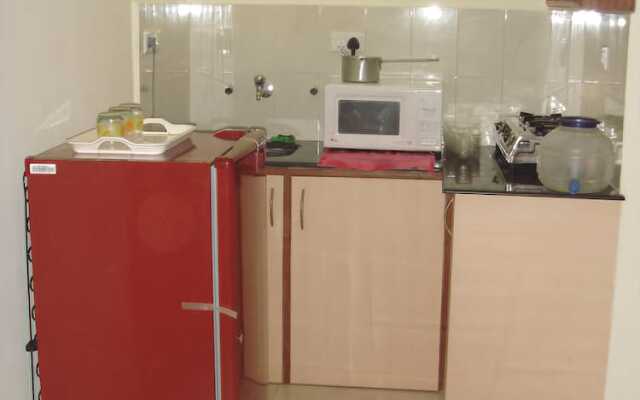 Sandy's Service Apartment