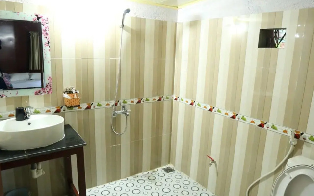 Green Hill Hostel & Homestay