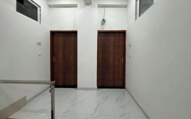 Shree Hanumat Kripa Dham