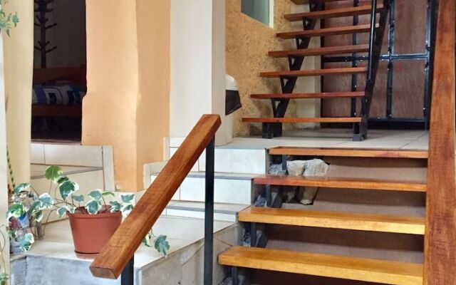 Big Vacation Hostel