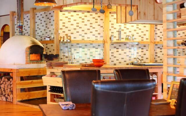 Nice Holiday Home With a Microwave 3 km. From Hellendoorn