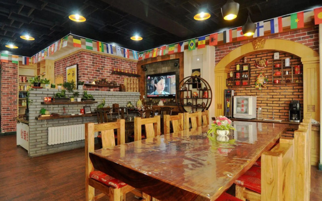 Qingdao Xintianqiao Hotel