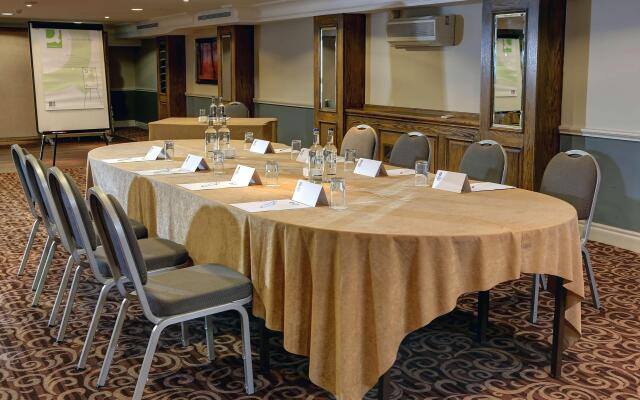 Best Western Plus Pinewood Manchester Airport-Wilmslow Hotel