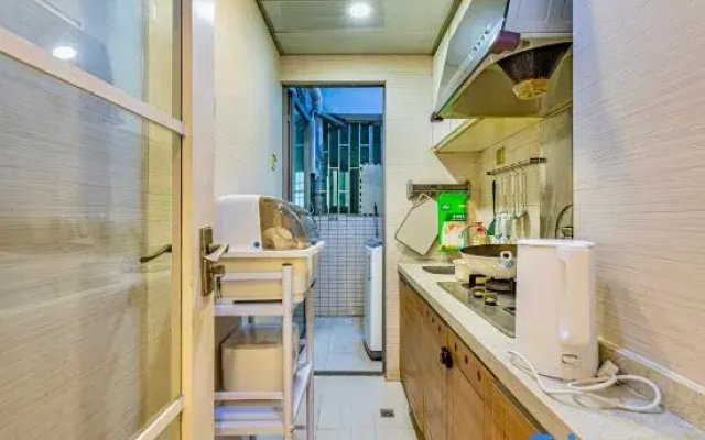 Shiyi Apartment