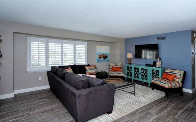 Jamaica Royale 604 - 2 Br Condo