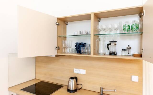 City Castle Aparthotel