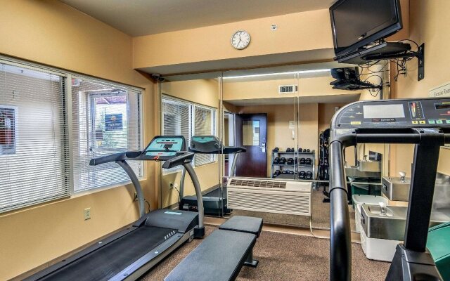 Comfort Inn & Suites Hillsville I-77