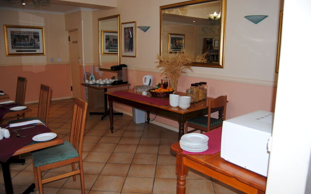 Broadway Guesthouse