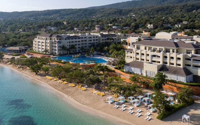 Iberostar Waves Rose Hall Beach - All Inclusive