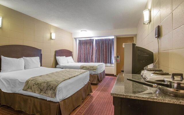 Econo Lodge Inn & Suites City Centre