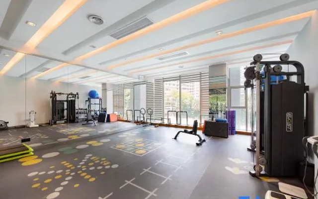 James Joyce Coffetel Hotel (Zhaoqing Qixingyan East Gate Square)
