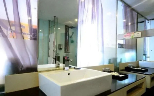 Demo Fashion Hotel