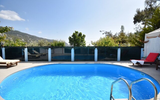 Villa Selcuklu by Helaltatilvillalari