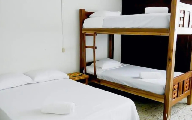 Hostel Liwa Kashi
