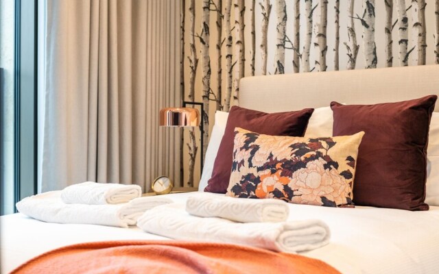 Sensational Studio Apartment in London s Vibrant Canary Wharf