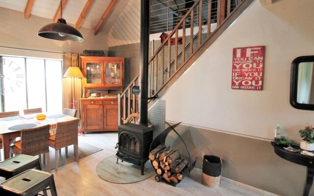 Quaint Holiday Home in Saint-Quirin with hot tub, nice view