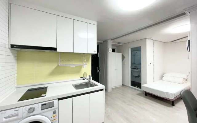 Incheon airport W Premium guesthouse
