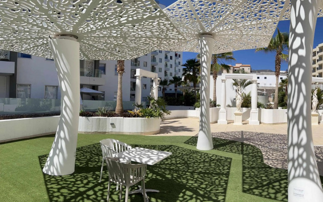 Ocean Garden Suite El Sol