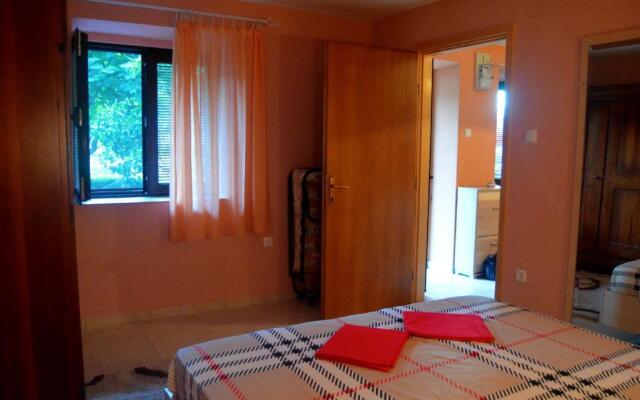 Apartments Bućin