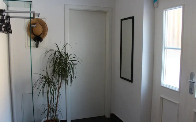 Cosy Apartment in Weissig With Garden