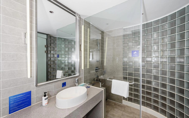 Holiday Inn Express Haikou West Coast by IHG