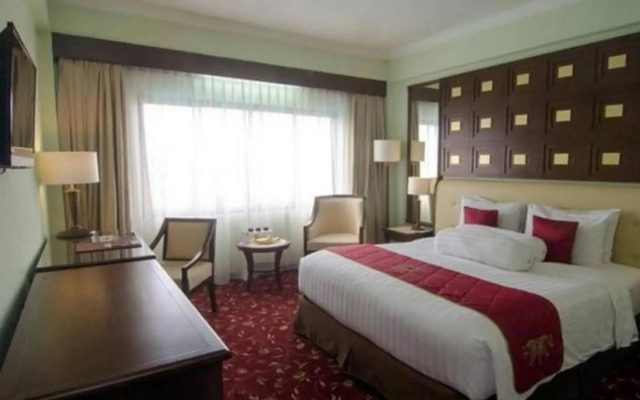 The Sunan Hotel Solo