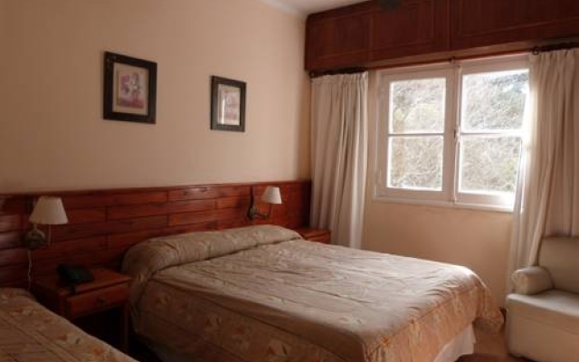 Hotel y Spa Club de Montaña Rincon del Canadal