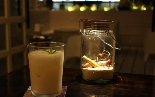 En- Hostel & Café Bar