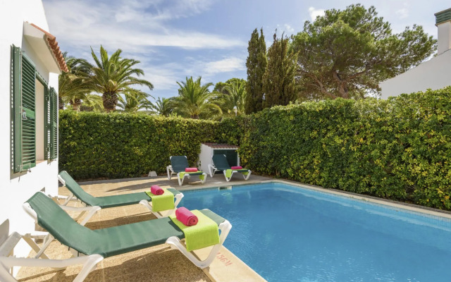 Villa Juanita Blanes