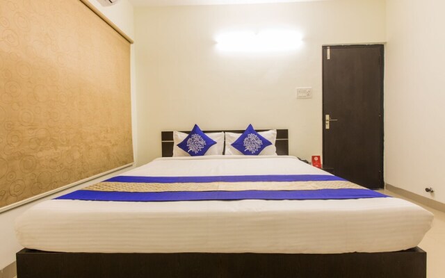 FabHotel Ten Eleven