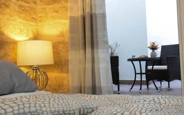 Ferrante D'Aragona rooms