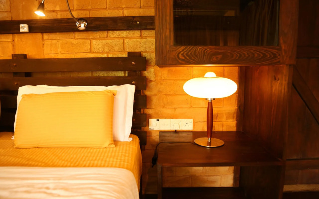 Jungle Village By Thawthisa