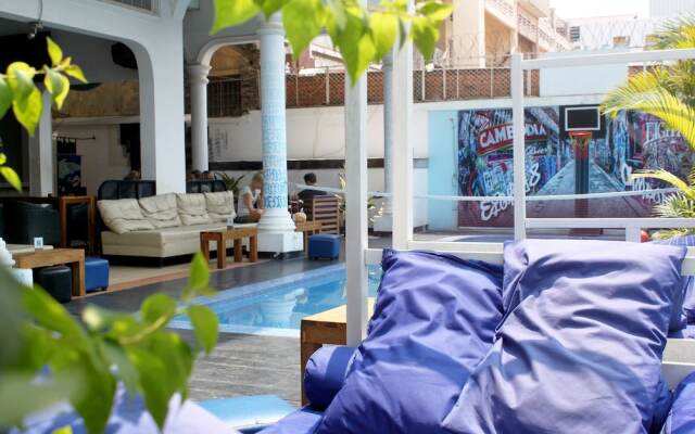 Eighty8 Backpackers - Hostel