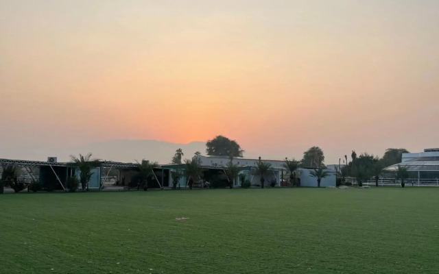Nirvana Retreat