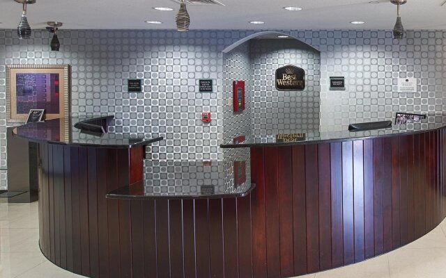 Best Western Plus Goodman Inn & Suites