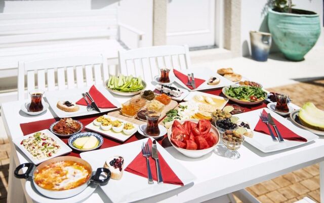 Puka Otel Alacatı