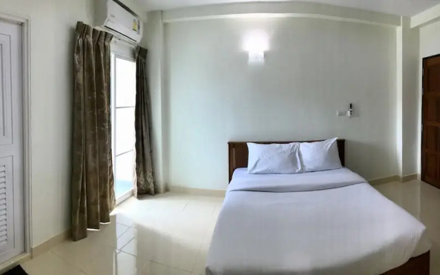 Tree House Apartment Songkhla