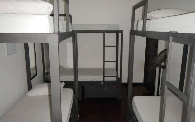 Pura Vida Hostel