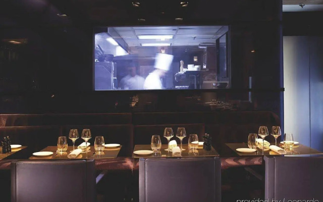 Le Metropolitan Paris Tour Eiffel, a Tribute Portfolio Hotel