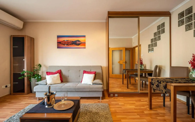 Santos 1214 Apartment