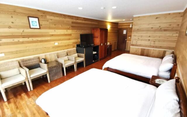 Dream Town Hotel