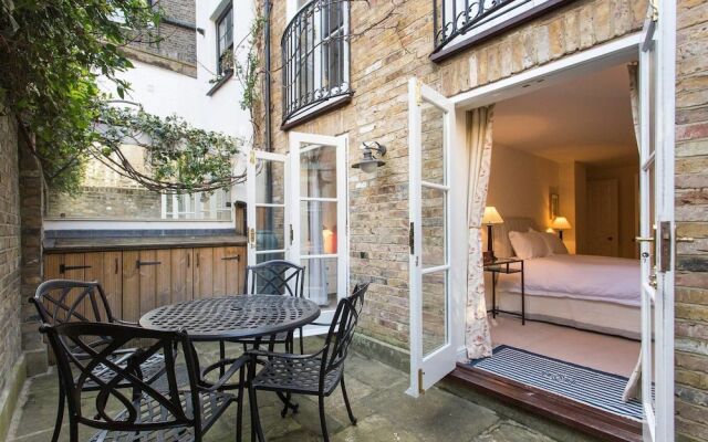 Modern 2 bed Flat in Central London