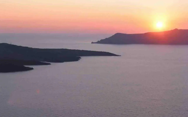 Theoxenia Caldera Hotel