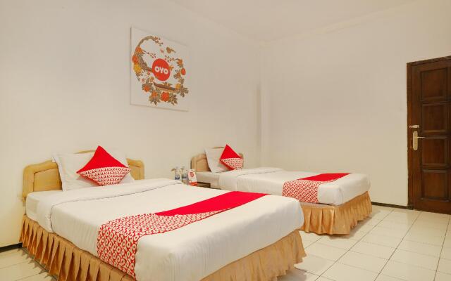 OYO 206 Hotel Candra Kirana