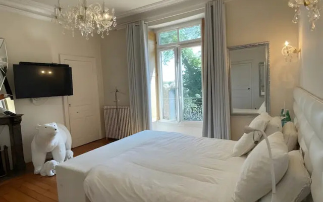 Estate in Saint-pavace Near Le Mans Circuit