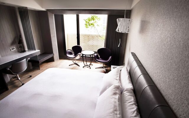 Royal Group Hotel Minghua Branch