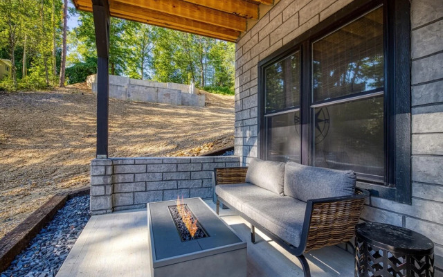 Twinkle Bear In Gatlinburg