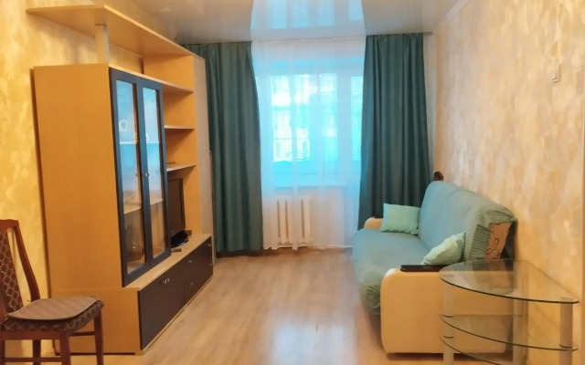 Apartments on 77 Pobedy Avenue